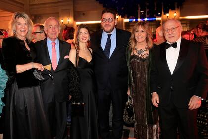 El secretario de Cultura de la Nación, Pablo Avelluto (centro) estuvo presente en el festejo