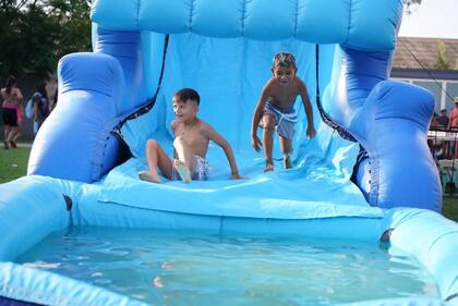 Fiesta del agua en San Martín
