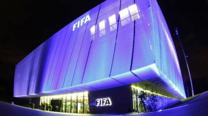 FIFA alertará a la AFA sobre su futuro