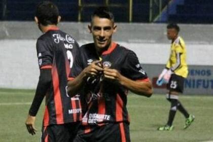 Leandro Figueroa, uno de los argentinos que se desempeña en el fútbol de Nicaragua: juega en Walter Ferretti