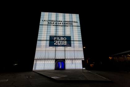 El ingreso al pabellón de la Argentina, país invitado de Honor en la Filbo