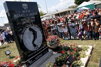 Un monumento erigido por los fans de Jackson en 2010, en Gary, Indiana, ciudad de nacimiento del artista
