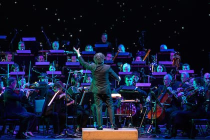 Gustavo Dudamel al frente de la Filarmónica de Nueva York, el 27 de enero último, en el Radio City Music Hall de Manhattan