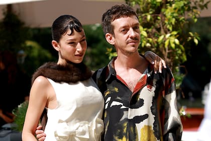 Úrsula Corberó y Nahuel Pérez Biscayart antes de la conferencia de prensa por El jockey que se llevó a cabo hoy, en el festival de Venecia