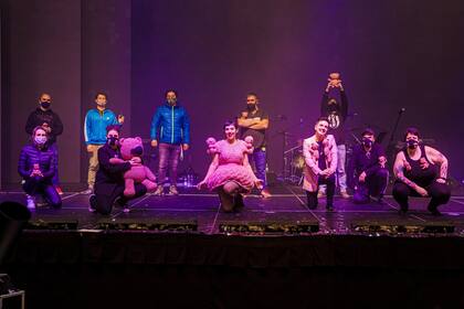 Fin de fiesta para Miradanda! que abrió el ciclo "Se siente en casa" desde el Movistar Arena