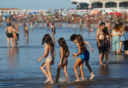 Fin de semana extra largo mar del Plata durante Semana Santa