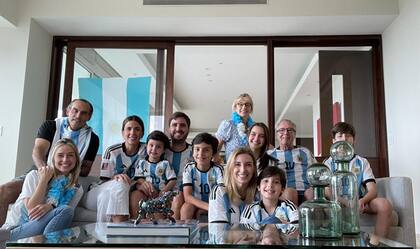 Final de Qatar desde Panamá, con los hijos y los nietos.