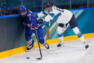 Finlandia se recupera de virus estomacal para enfrentar a EEUU en hockey femenino