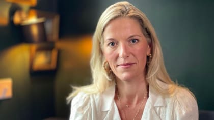 Fiona Rugg afirma que enfrentarse a la verdad de los "horribles" actos de su padre le ha ayudado a sanar