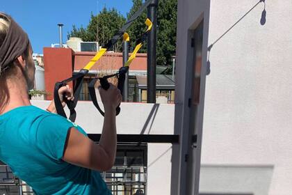 Fiorella Chirkes entrena en su terraza