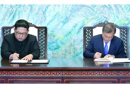 Firma del acuerdo de desnuclearización de la península