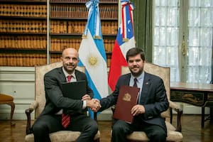 La Argentina firmó un acuerdo aéreo comercial con Chile