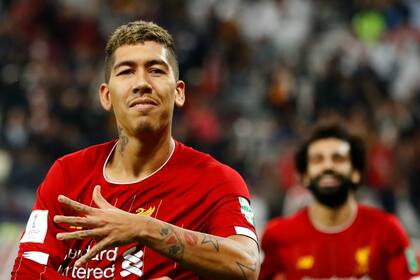 Firmino festeja el tanto que puso a Liverpool en la final
