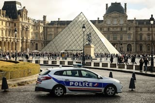 Fiscal de París: Se cree que el hombre arrestado esta semana es el cuarto miembro de la banda del robo al Louvre
