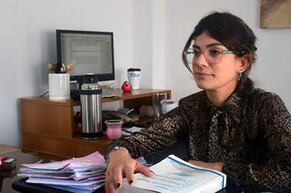 Una fiscal cuestionó una ley que impide acusar de encubrimiento a los padres de un femicida