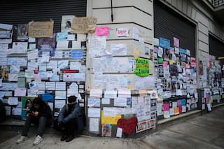 Fiscales argentinos en contra de que exmandataria Fernández cumpla condena de cárcel en su domicilio