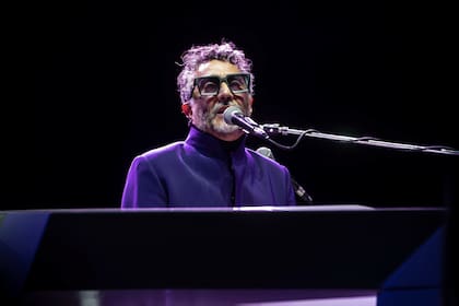 Fito Páez en el marco de uno de los shows de la gira de El amor 30 años después del amor