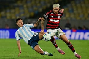Flamengo prevaleció en la ida sobre Racing 1 a 0 en el estadio Maracaná
