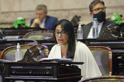 Flavia Morales fue la única que había votado en contra de la legalización del aborto en 2018 y hoy votó a favor
