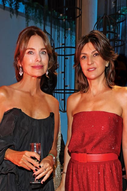 Flavia Martini y Evangelina Bomparola dejaron claro que la tendencia sin breteles es lo que viene.