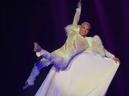 Flavio Mendoza se accidentó en pleno show