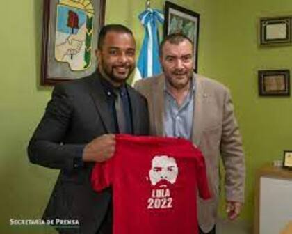 Flexa Correa Lopes, hijastro de Pino Solanas, con Norberto Di Próspero, el sindicalista del personal legislativo