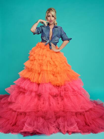 Para presentar al público en general este nuevo universo, Florencia realizará un vivo desde el IG de @actitudfdeflor, este miércoles 30 de septiembre a las 19, con Natalia Oreiro y Cande Molfese, junto a su equipo de trabajo