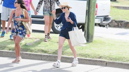 Flor Torrente en las playas esteñas