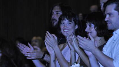 Flor Torrente y Joaquín, en su noche de teatro