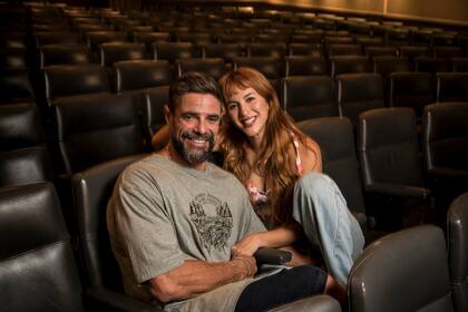 Flor Vigna en un momentó pensó que no iba a poder aceptar la propuesta de sumarse a la obra de Luciano Castro por su carrera en la música, pero pudo acomodar sus tiempos