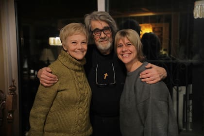 Florencia Aroldi con Juan José Camero y María Ibarreta
