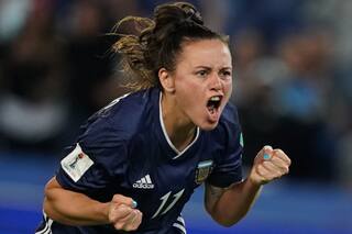 Las argentinas alcanzaron un empate imposible ante Escocia y esperan un milagro