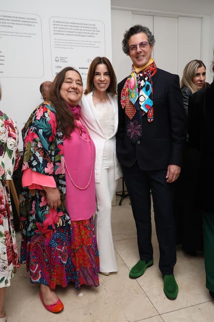 Florencia Braga Menéndez, Inés Etchebarne y Gustavo Travieso