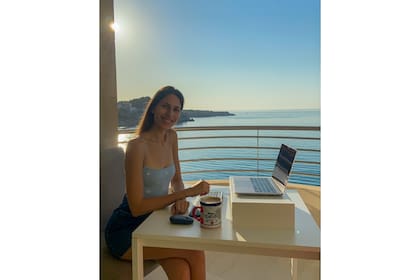 Florencia Melo reside hoy en Palma de Mallorca y publica en YouTube