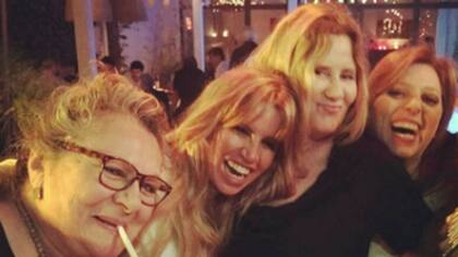 Florencia Peña, divertida con sus amigos en su cumple