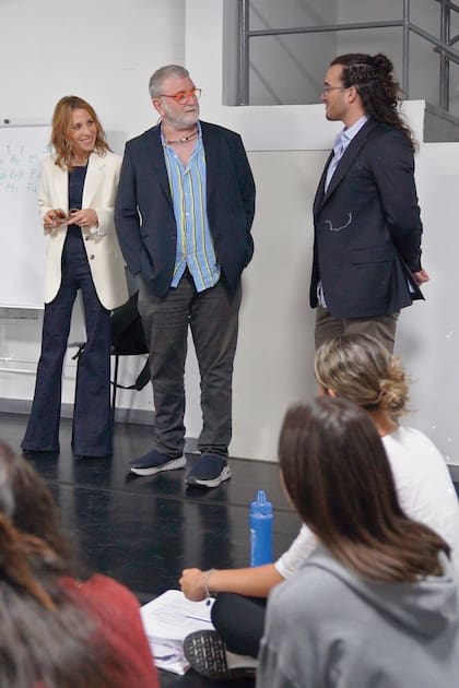 Florencia, Ricky Pashkus y Alejandro Zaga Masri en la inauguración del Instituto Argentino de Musicales (IAM).