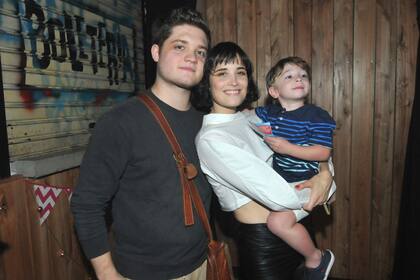 Florencia Torrente, muy bien acompañada