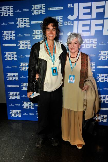 Florencia y Nilda Raggi, en una salida madre e hija