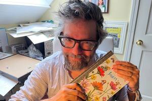 ¿Qué vas a leer con tu hijo esta noche? Flores salvajes, nuevo cómic de Liniers