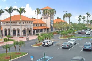 Florida Keys Outlet Marketplace, el centro comercial más barato de Florida, según ChatGPT