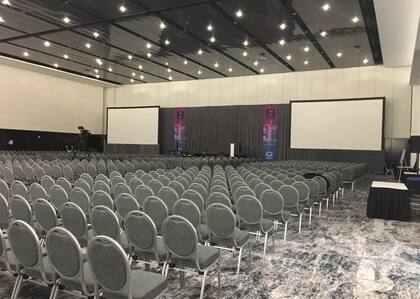 Florida recibe importantes ingresos gracias a la organización de miles de convenciones año tras año