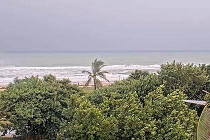 Florida todavía se recupera de los daños por el huracán Ian y ahora sufre los estragos de Nicole