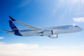 Flybondi anunció que invertirá US$1700 millones e incorporará 35 aviones