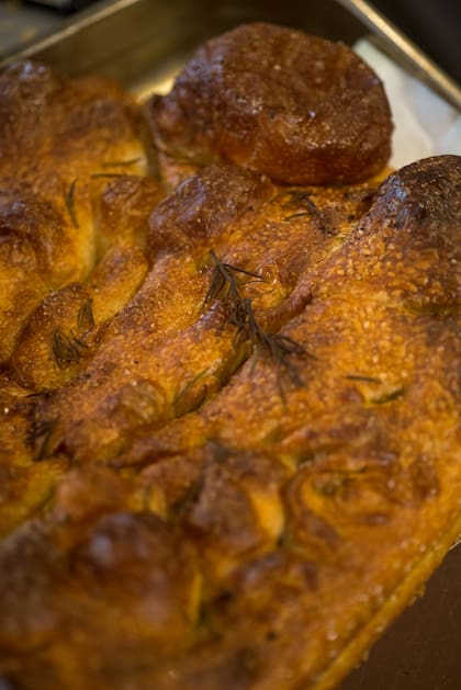 Focaccia con láminas de papa