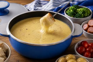 Fondue cremosa de queso