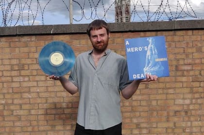 El guitarrista Carlos OConnell