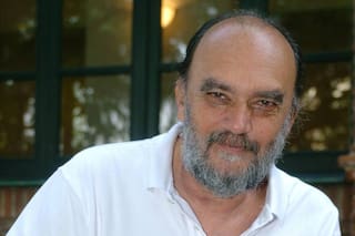 El genio que abandonó el secundario, admiró a su padre y transformó su humor en identidad cultural