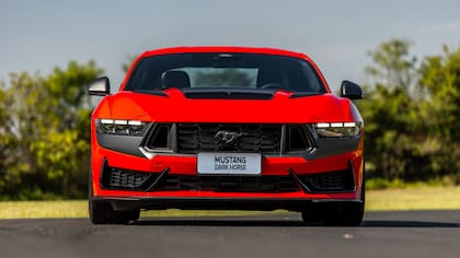 Ford Mustang Dark Horse