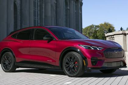 Ford Mustang Mach-E 2025 (Ford)