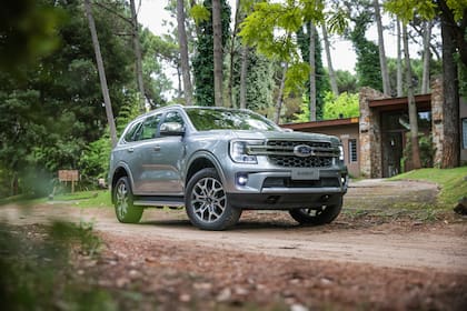 Ford presentó al Everest, su SUV más grande